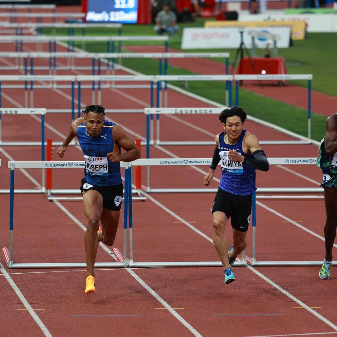 泉谷駿介さんのインスタグラム写真 - (泉谷駿介Instagram)「It’s fine margins when it comes to the 110m Hurdles and tonight was no different💪  @izumi12388 takes the win in a time of 13.22🔥  #LausanneDL🇨🇭  📸 @chiammmmonte for Diamond League AG」7月1日 3時53分 - izumi12388