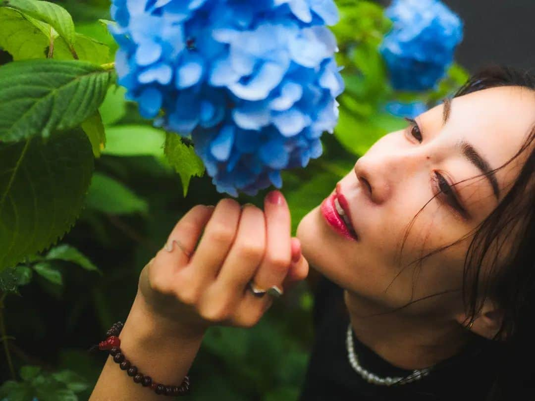 佐藤寛子のインスタグラム：「2023.6  hiroko sato photo session  Second time  カメラマン.リョウさん  #photo #photosession #portrate #佐藤寛子」