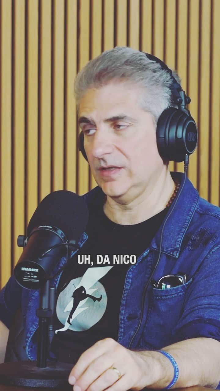 scottlippsのインスタグラム：「A million views and going strong on social @realmichaelimperioli debates the #top5 #italian in #nyc @spinmag @lippsservicepod #podcast drops this Sunday night #michaelimperioli #whitelotus #sopranos」