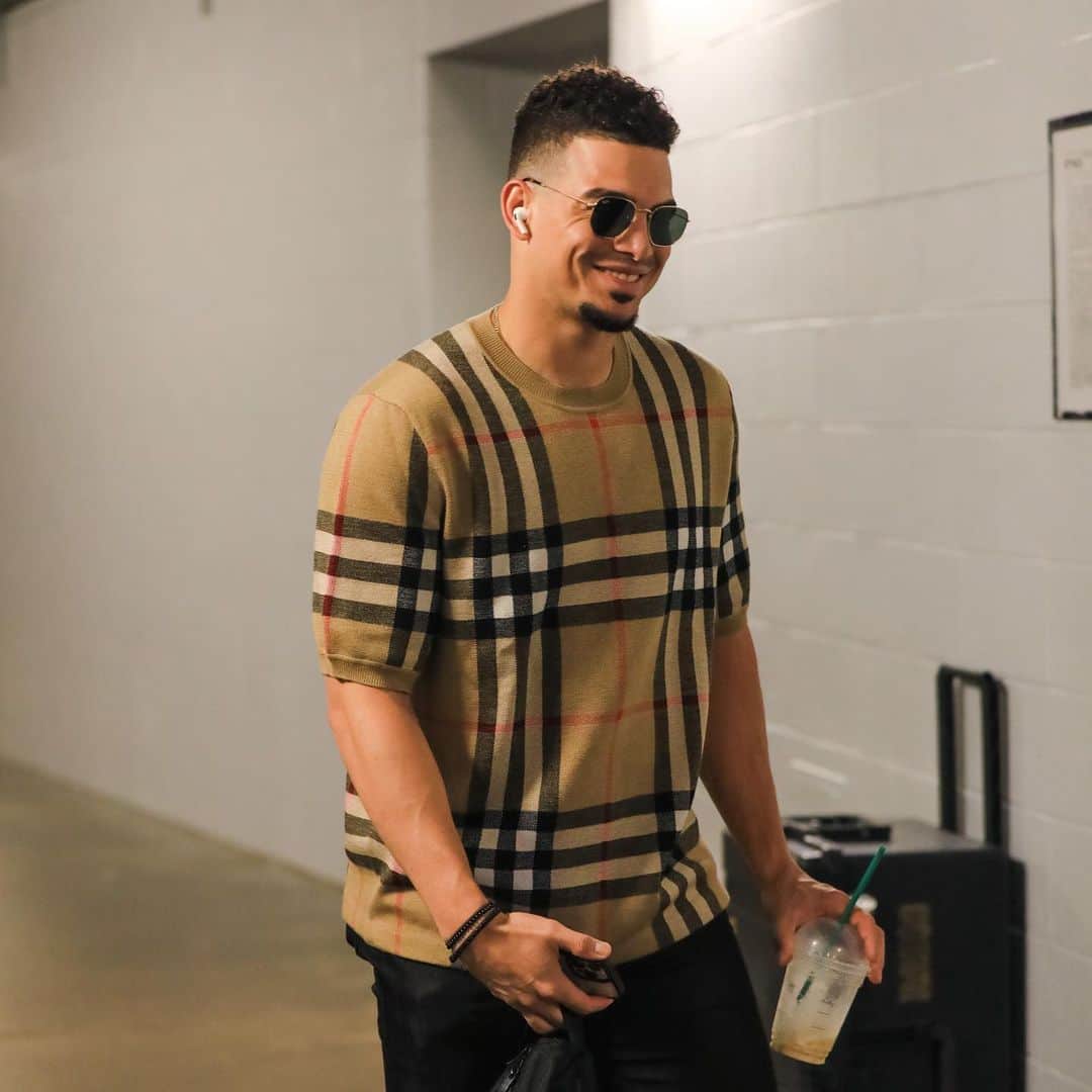 ミルウォーキー・ブルワーズのインスタグラム：「Friday heat 🔥  #ThisIsMyCrew」