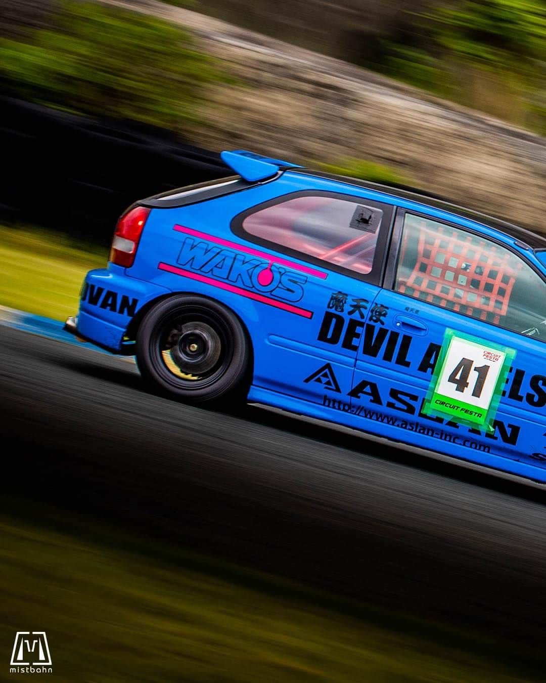 のインスタグラム：「_ DEVIL ANGELS Honda EK9 CIVIC Type R _ 🚗: @kentadeesu0413h 📷: @mistbahn _ Shot on May-20 2023 🏁 "Circuit Festa ( @circuit_festa_west_japan )". Central Circuit (Hyogo Japan) _ JP) 2023年5月20日、セントラルサーキットで開催された「サーキットフェスタ ( @circuit_festa_west_japan )」で撮影。 _ #circuitfesta #サーキットフェスタ  #circuitfesta2023 #サーキットフェスタ2023 #centralcircuit #セントラルサーキット #aslan #アスラン #aslan_inc_japan #devilangels #puma #civic #hondacivic #ホンダシビック #シビック #ek9 #ekcivic #ek #kanjo #kanjostyle #kanjoracer #kanjozoku #timeattack #timeattackjapan #a050 #advan #bseries #hondasontrack」