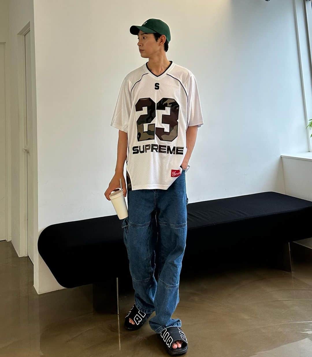 パク・ソンフンのインスタグラム：「💚」