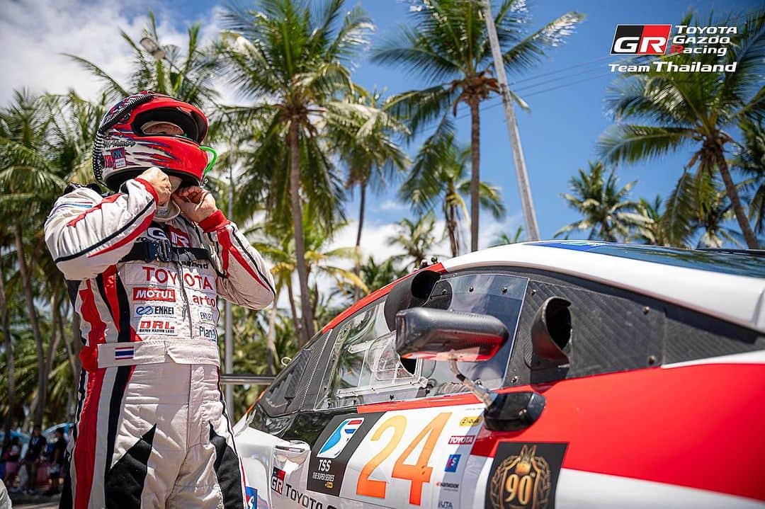 Toyota team thailandのインスタグラム：「🔥🌊ทะเลเดือดที่บางแสน🚗TGRTT x Bangsaen GrandPrix 2023 สุดสัปดาห์นี้ สนามเฉพาะกิจเลียบหาดบางแสน ที่มีเสน่ห์ที่สุดในโลก กับ TGRTT ที่จะลงแข่งขันรายการใหญ่  Thailand Super Series R.3-4: 🚗#24 Driver: ณัฐวุฒิ เจริญสุขะวัฒนะ (Nattavude C.) Car: Lexus RC-F Class: GTM AM 🚗#9 Drivers: ณัฐพงษ์  ห่อทองคำ (Nattapong H.) / มานัต กุละปาลานนท์ (Manat K.) Car: Lexus RC-F Class: GT3 Pro 🚗#19 Driver: สุทธิพงศ์ สมิตชาติ (Suttipong S.) Car: TOYOTA Supra GT4 Class: GT4 🚗#19  Driver: ณ ดล วัฒนธรรม (Na Dol V.) Class: Super Compact」