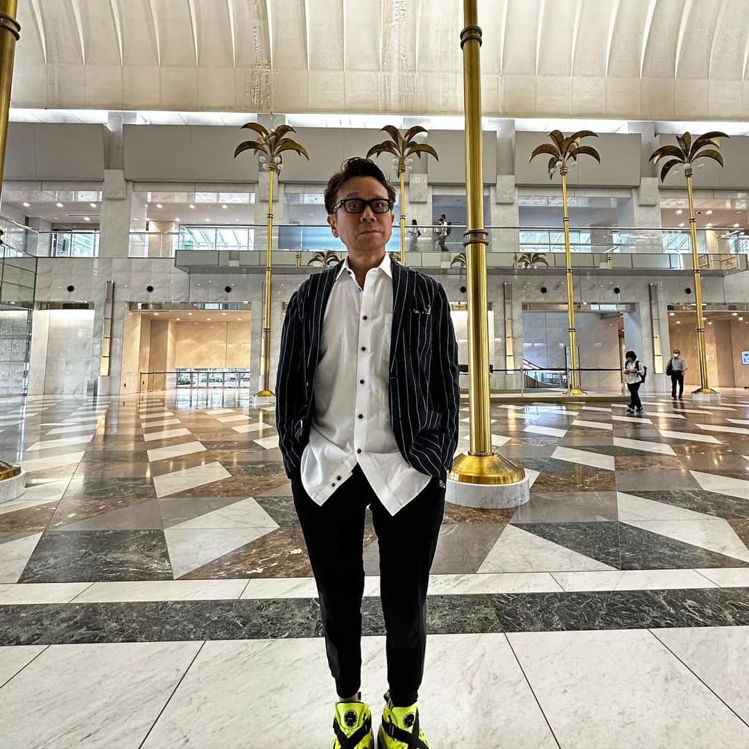 伊津野亮さんのインスタグラム写真 - (伊津野亮Instagram)「初顔合わせとは 思えない 化学反応な時間でしたよ！ MASSAN×BASHIRY with ryoizuno 近々にまた3人でやらかそうよ☠️ 混ぜるな⚠️危険な3人衆！？ エッジの効いたギター ベルベットな声で紡ぐラップ 唯一無二な2人と出会えて良かった！ 勝手に #icocoonファミリー  #伊津野亮 次は8月辺りに再会しましよ！」7月1日 9時17分 - ryoizuno