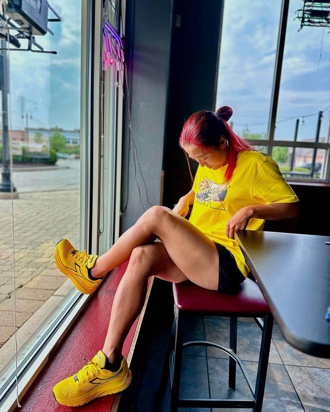 大儀見優季さんのインスタグラム写真 - (大儀見優季Instagram)「Yellow Yellow Happy 😃」7月1日 9時27分 - yuki_nagasato