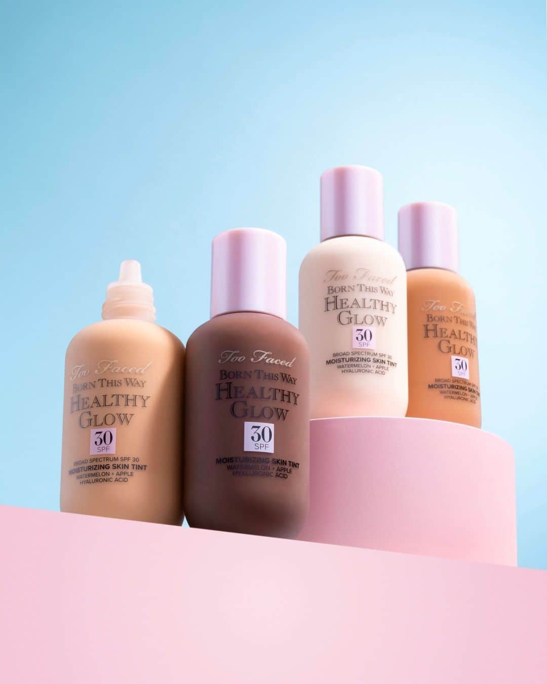 Too Facedのインスタグラム：「The newest addition to the Born This Way family... Healthy Glow Skin Tint Foundation! ✨ It's makeup that works like skincare - who is excited to try?! 😍 Available at @sephora #toofaced #tfbornthisway #tfcrueltyfree」
