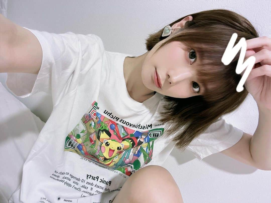のインスタグラム：「7月はパリッと生きたい」