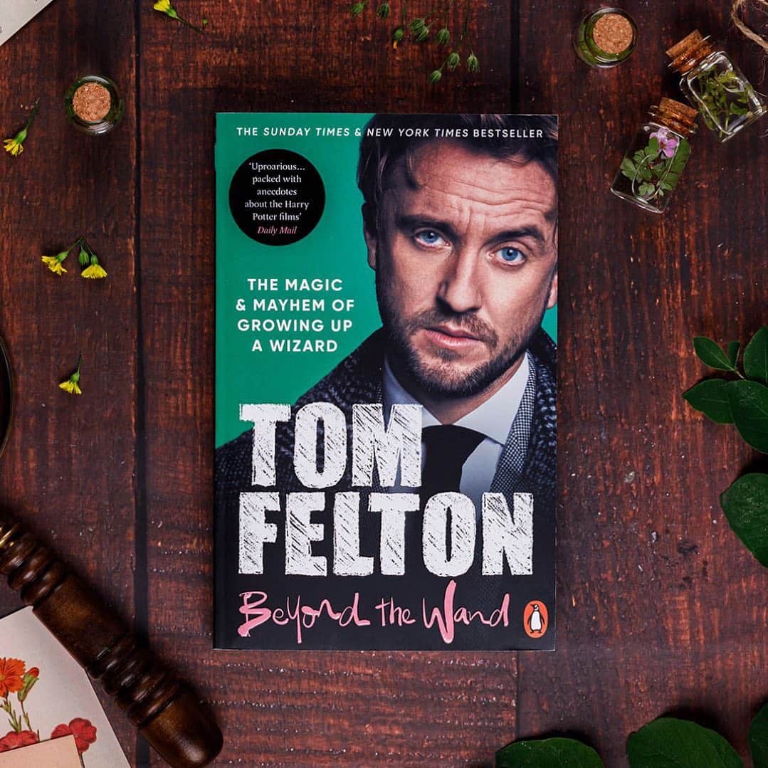 トム・フェルトンのインスタグラム：「Excited to announce the paperback being released next week. Including new material in ‘The Lost Chapter’ #beyondthewand」