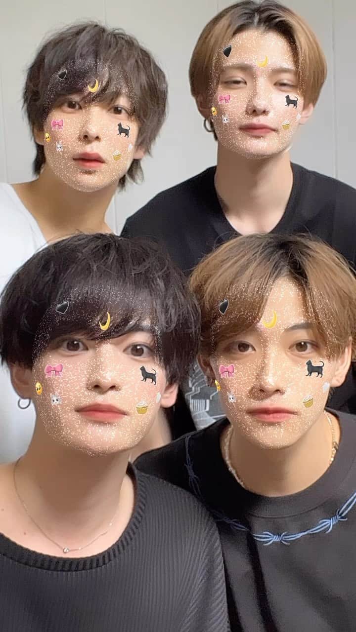 のインスタグラム：「follow me!!!🥰#fyp#reels」