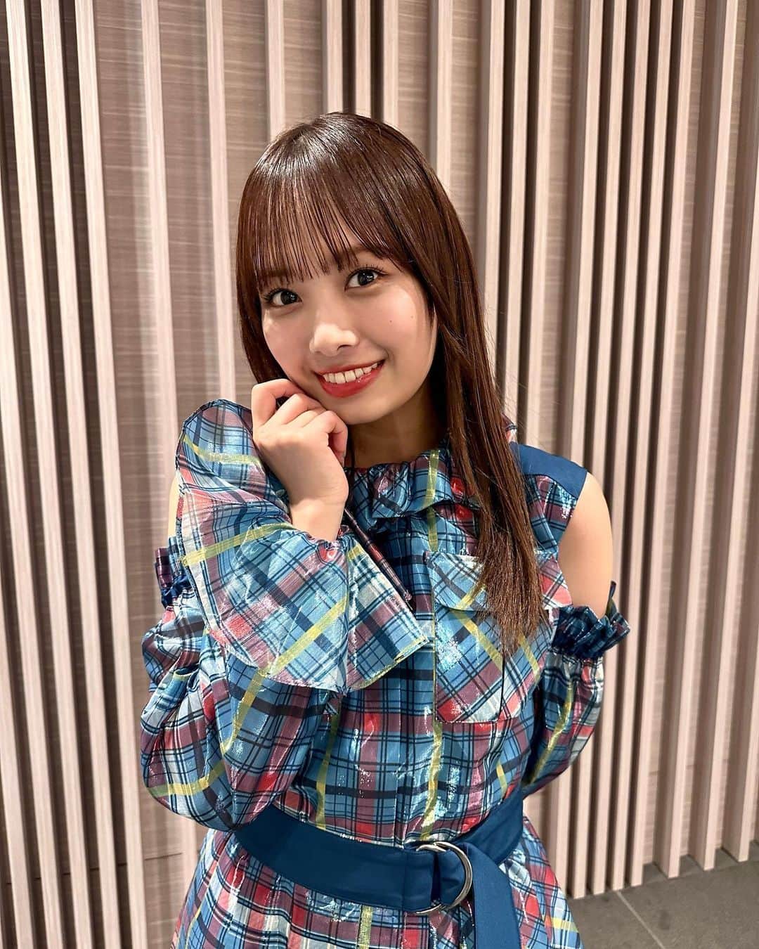 のインスタグラム：「「THE MUSIC DAY 2023」ありがとうございました、約束の卵2020披露できて嬉しかったな🥚  #hamahiyogram #ひよたん #濱岸ひより」