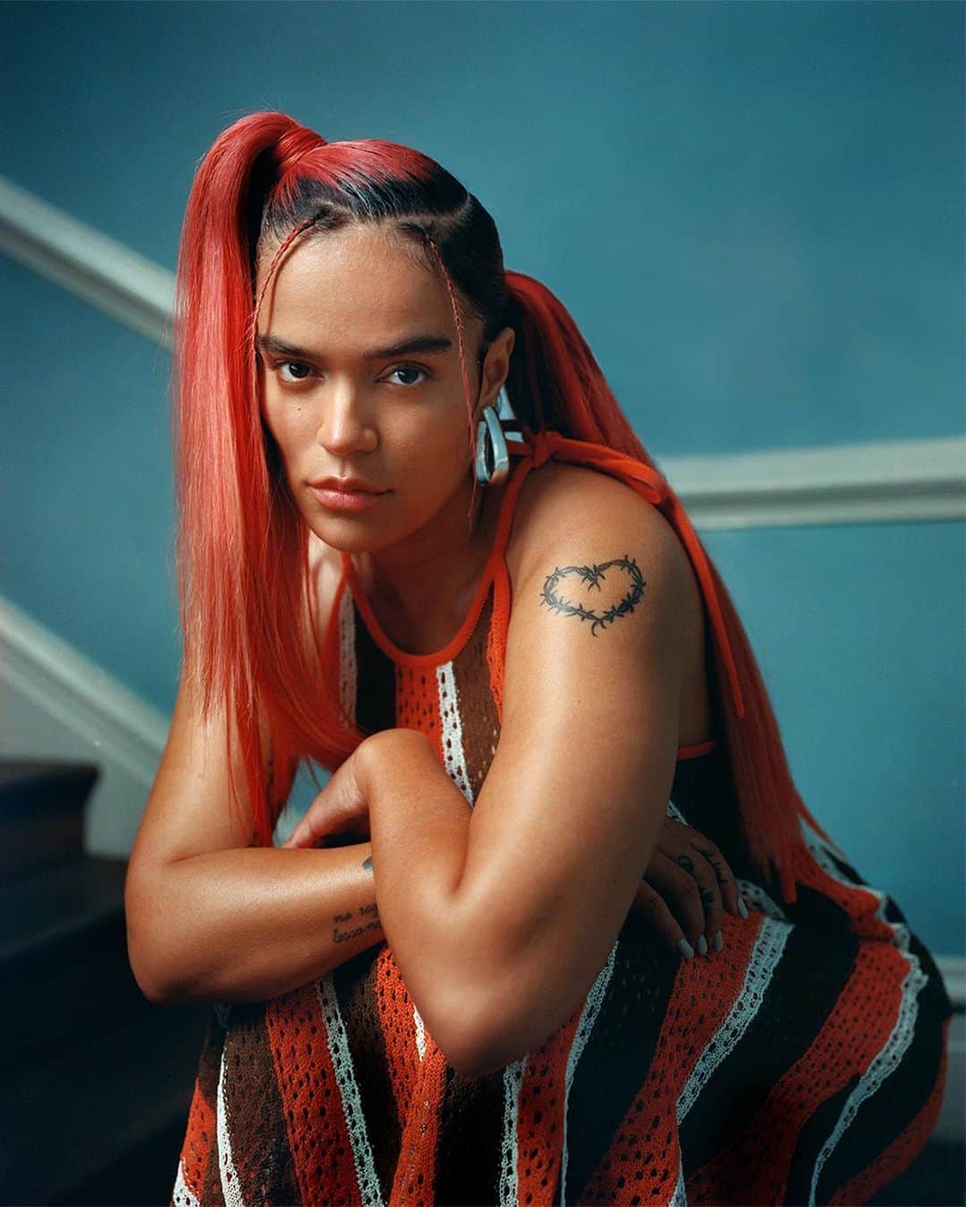 Fendiのインスタグラム：「@karolg wore a #FendiSummer look in a @wmag editorial.  Photography: @philipdanielducasse  Words: @elitewaste  Styling: @aaalliata Hair: @joeygeorge  Makeup: @michaelabosch  Nails: @honeynailz」