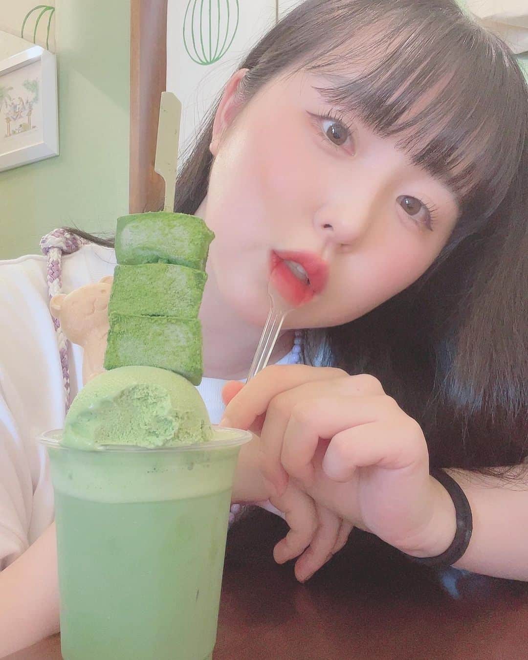 上田ミルキィのインスタグラム：「🍵💚🧸🍨」