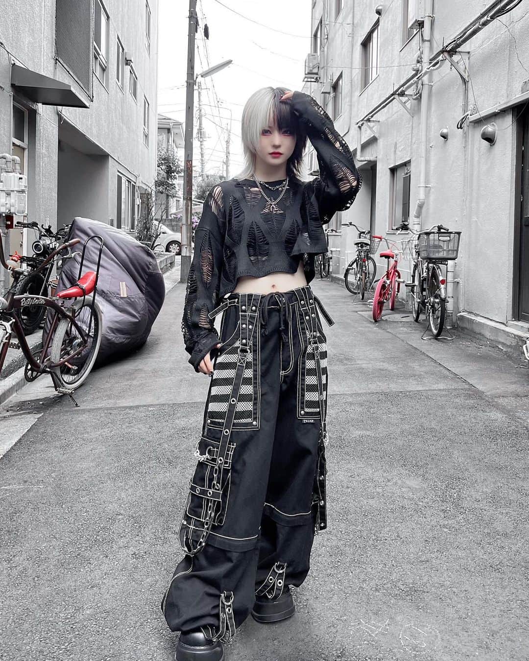 てのひらえるのインスタグラム：「あち、」