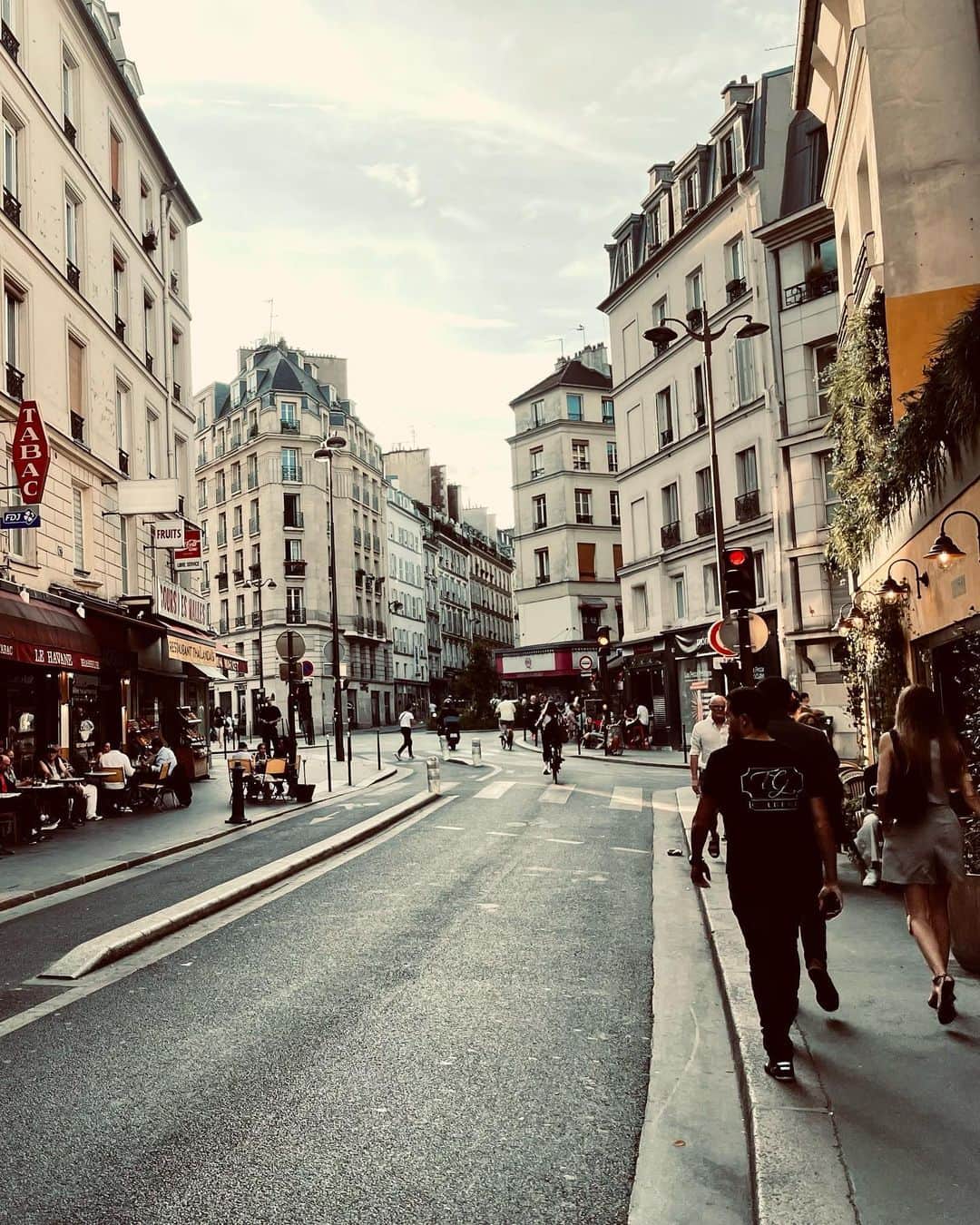 JU-NE（ク・ジュンフェ）さんのインスタグラム写真 - (JU-NE（ク・ジュンフェ）Instagram)「#paris」7月1日 21時20分 - juneeeeeeya