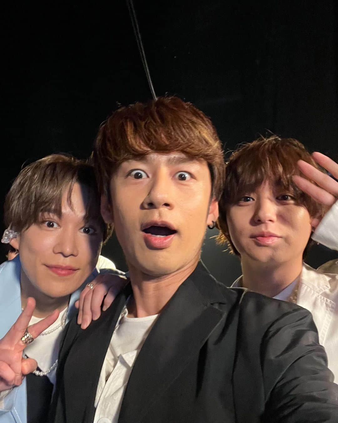 中丸雄一さんのインスタグラム写真 - (中丸雄一Instagram)「「THE MUSIC DAY」のメドレーでKinKi Kidsの「愛されるよりも愛したい」を披露した。昔から踊り慣れている好きな曲。  本番前にパシャリ。  千賀、伊野尾ちゃん共に元気そうでした。」7月1日 21時28分 - y_nakamaru_94