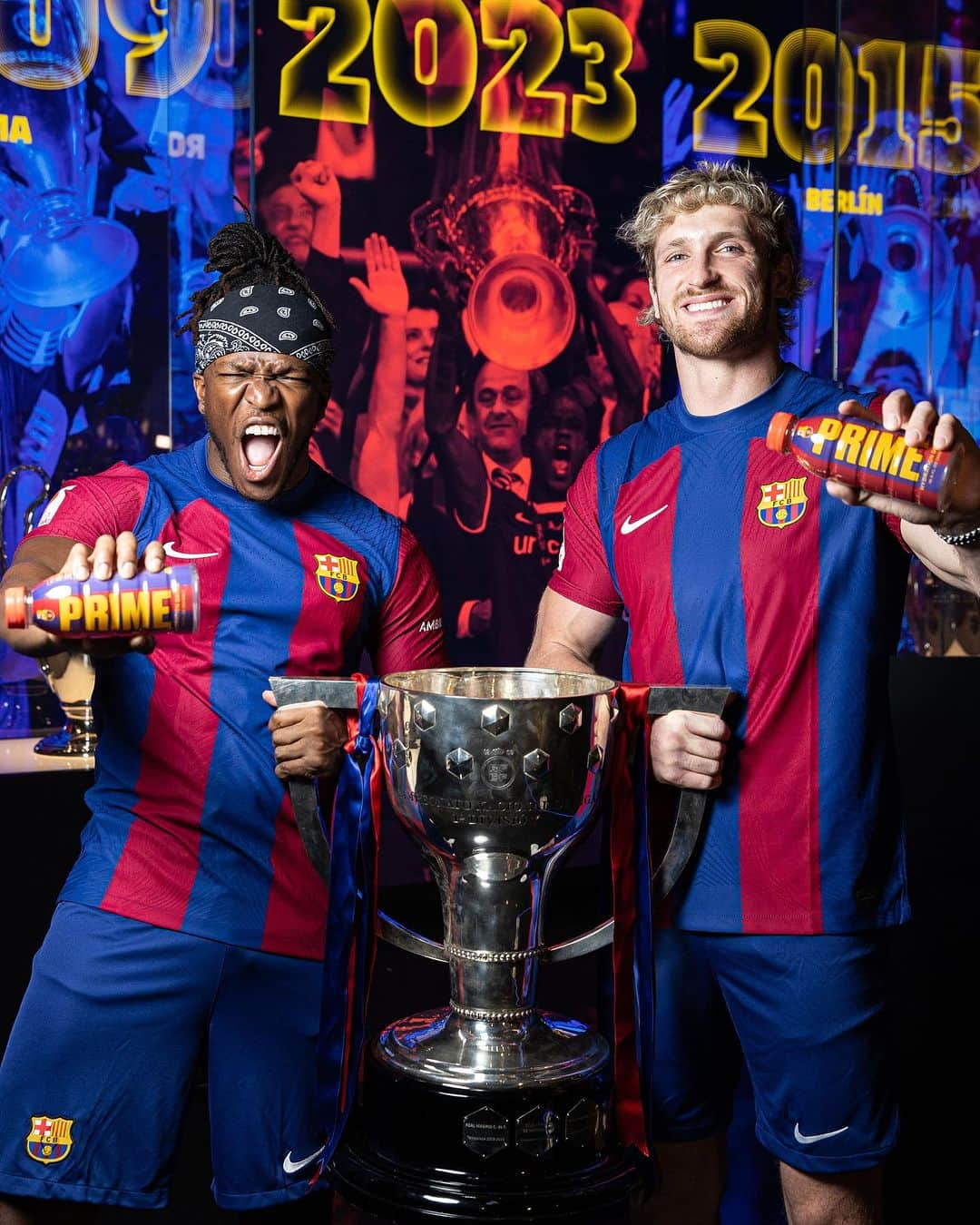 ローガン・ポールのインスタグラム：「Out with the old, in with the new. Goodbye Gatorade, Prime is now the new hydration sponsor of FC Barcelona 🙌🏿」