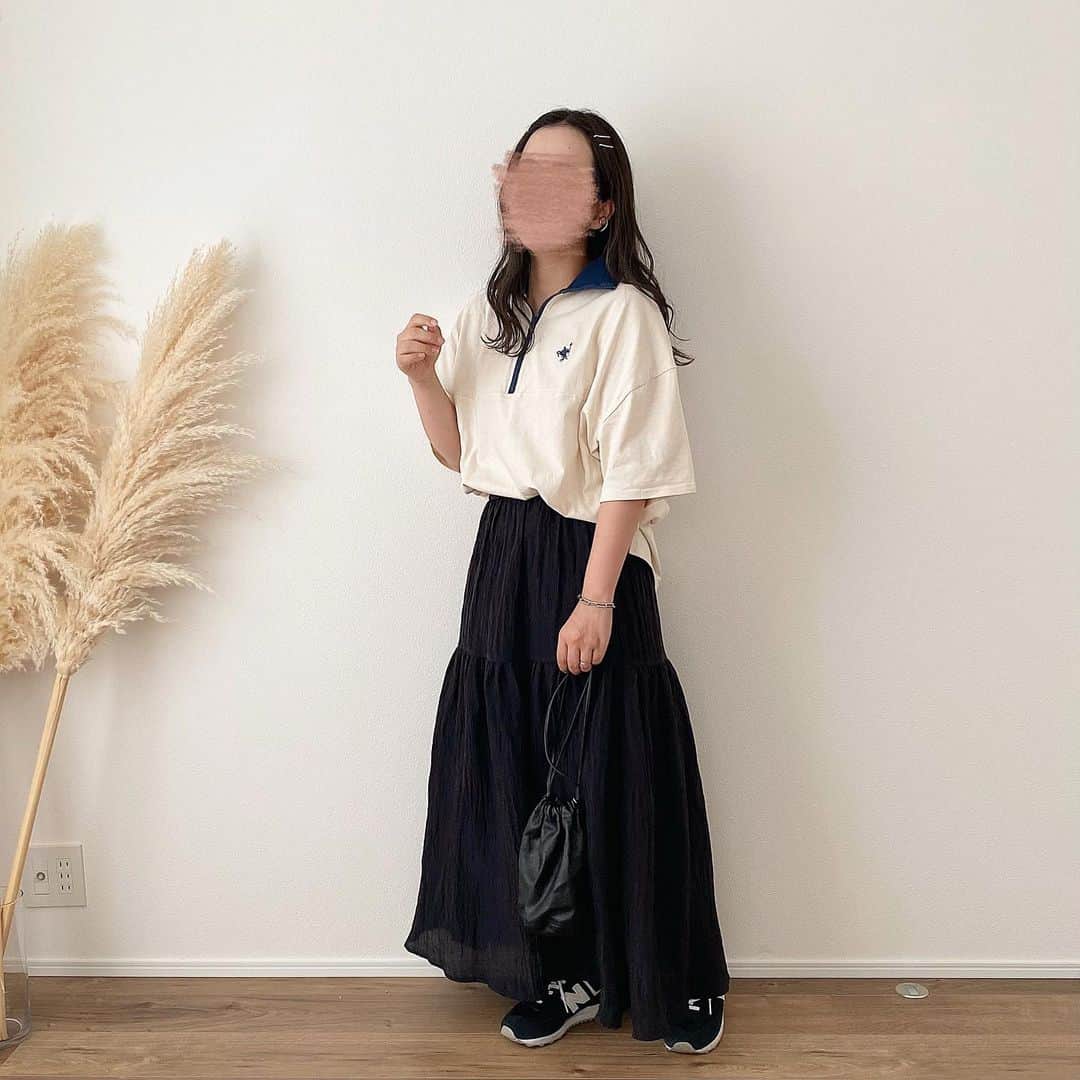 haruのインスタグラム：「ㅤㅤㅤㅤㅤㅤㅤㅤㅤㅤㅤㅤㅤ ㅤㅤㅤㅤㅤㅤㅤㅤㅤㅤㅤㅤㅤ ㅤㅤㅤㅤㅤㅤㅤㅤㅤㅤㅤㅤㅤ ハーフジップで配色×刺繍のデザインがかわいい プルオーバー🤍 私の好きなかわいいJavaタグ付き🤭♡笑  ネックのファスナーの開き感で雰囲気が変わるから 幅広く使えそうなアイテム☝🏻♡  デニム👖とも合わせてみたけど デニムとの相性も良いね〜っ☺️◎  ㅤㅤㅤㅤㅤㅤㅤㅤㅤㅤㅤㅤㅤ @classicalelf_official  配色ハーフジッププルオーバー アイボリー / 153cm で Mサイズ 着用  ㅤㅤㅤㅤㅤㅤㅤㅤㅤㅤㅤㅤㅤ #クラシカルエルフ #classicalelf #エルフコーデ #タイアップ #java #ジャバ #uniqlo #gu #zara #ユニクロ #ジーユー #ザラ #zozo #zozotown #zozo購入品 #zozotown購入品 #プルオーバー #ハーフジップ #オーバーサイズ#プチプラコーデ#骨格ウェーブ」
