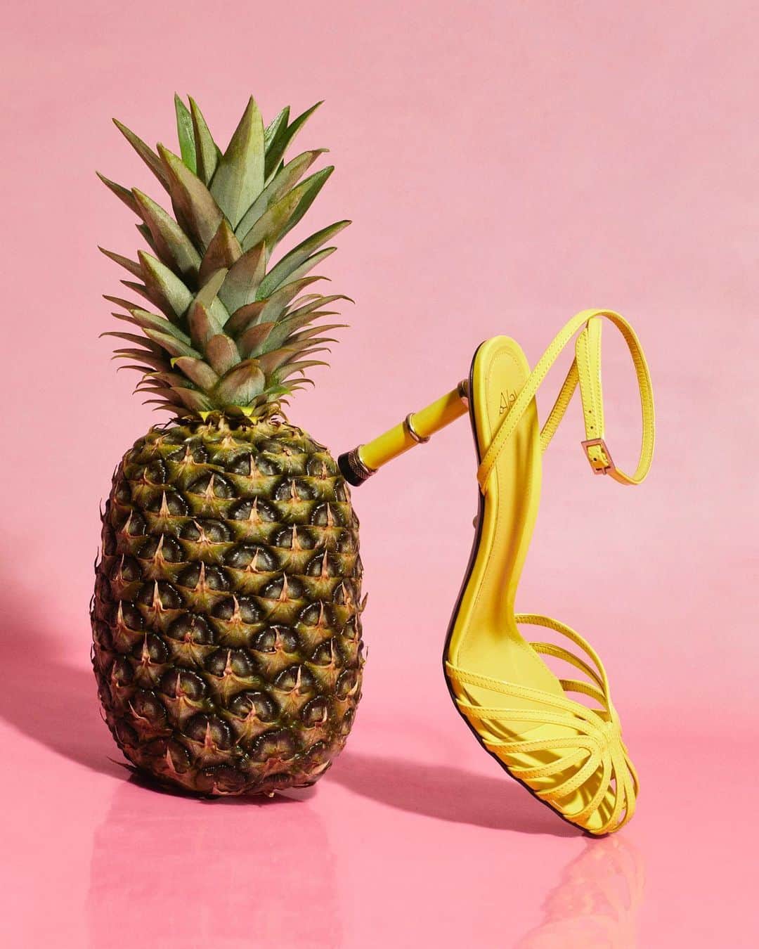 YOOX.COMのインスタグラム：「THE SHOE EDIT Step into summer with a pop of yellow and tropical vibes 🍍 Get inspired on #YOOX」