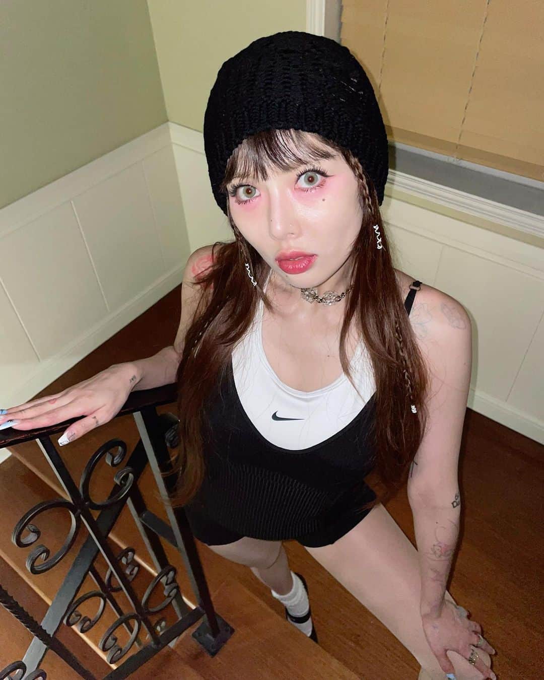 ヒョナ さんのインスタグラム写真 - (ヒョナ Instagram)「🖤🤍🖤🤍✨」7月1日 22時02分 - hyunah_aa