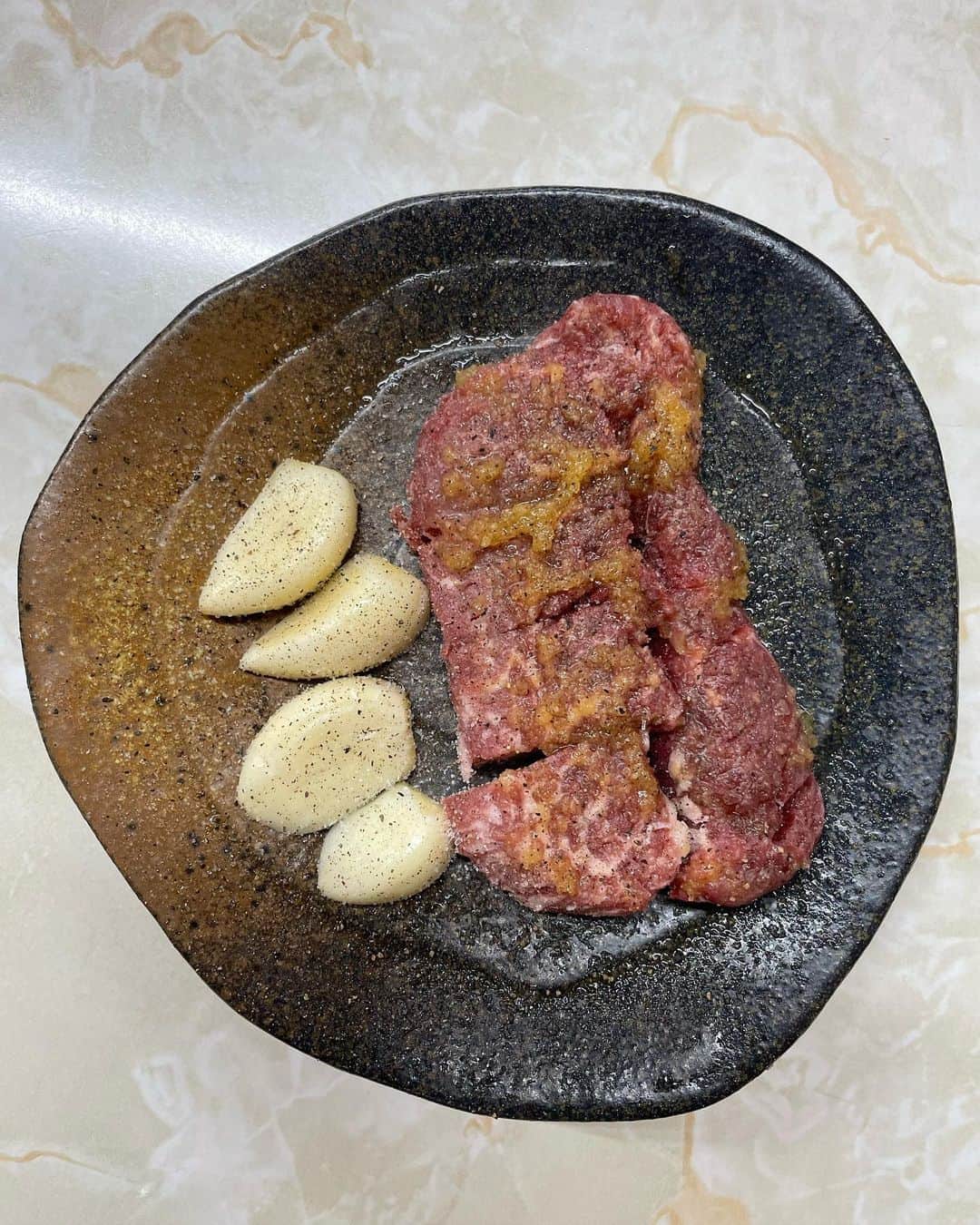 福山理子さんのインスタグラム写真 - (福山理子Instagram)「やっぱり、ここの焼肉屋さんが一番美味しい🤤 あたしと一緒に言ったことある人は、この画像で、#よだれ まみれに違いない  #浅草グルメ  #浅草焼き肉 #yakiniku」7月1日 13時36分 - rikofukuyama