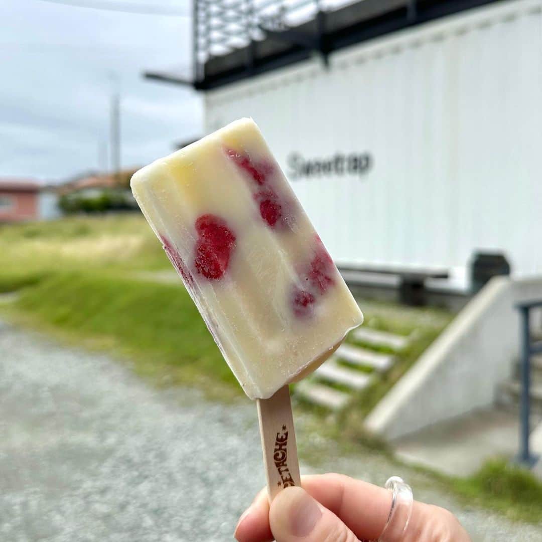 ericaのインスタグラム：「いちごみるく🍓  #相馬 #福島」