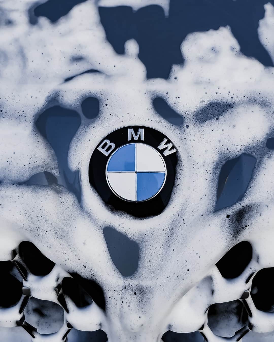 BMWのインスタグラム：「Keep it clean.  #BMW #BMWRepost @koloskovacs」