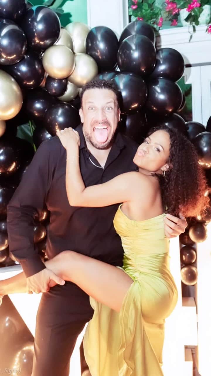 クリスティーナ・ミリアンのインスタグラム：「Happy Birthday @bigbillyclark! The Pinky to my Brain! The Silly Billy to my Mili! My Amigo For life! I love you! It’s been 23 years we been rocking and rolling (literally on the floor w/laughter) I can name a million memories with you that have been so special to me and those memories are SO GOOD  I can’t even forget them if I tried (and I be forgetting stuff all the time these days) BBC you are the best.simply. Literally one of the most genuine & loving people I know. Once again, you celebrate another birthday without me 😭 but that’s okay because it’s our birthday everytime we’re together… because living LIFE is our celebration. (I guess your other friends can have you on your technical birthday 🤣— but you know I’m gon always be your babyyyy (Mariah voice) —hi other friends “You’re Welcome”  We’ve travelled the world together, went thru heart breaks, ups and downs, wins, losses and always been there for each other.  I’m so happy to see where you are in life. I pray these blessings keep BLESSING and your big glimmery smiles stays on that face forever you TURKEY!  When you’re in your car singing your heart out to 90’s rnb think of me. Whether I’m near or far just know 𝒕𝒉𝒆 𝒗𝒆𝒏𝒖𝒆 𝒊𝒔 𝒊𝒏 𝒚𝒐𝒖𝒓 𝒃𝒐𝒐𝒕𝒚.  Love, your best friend forever— 🩵💜🩷 ME b*tch!」