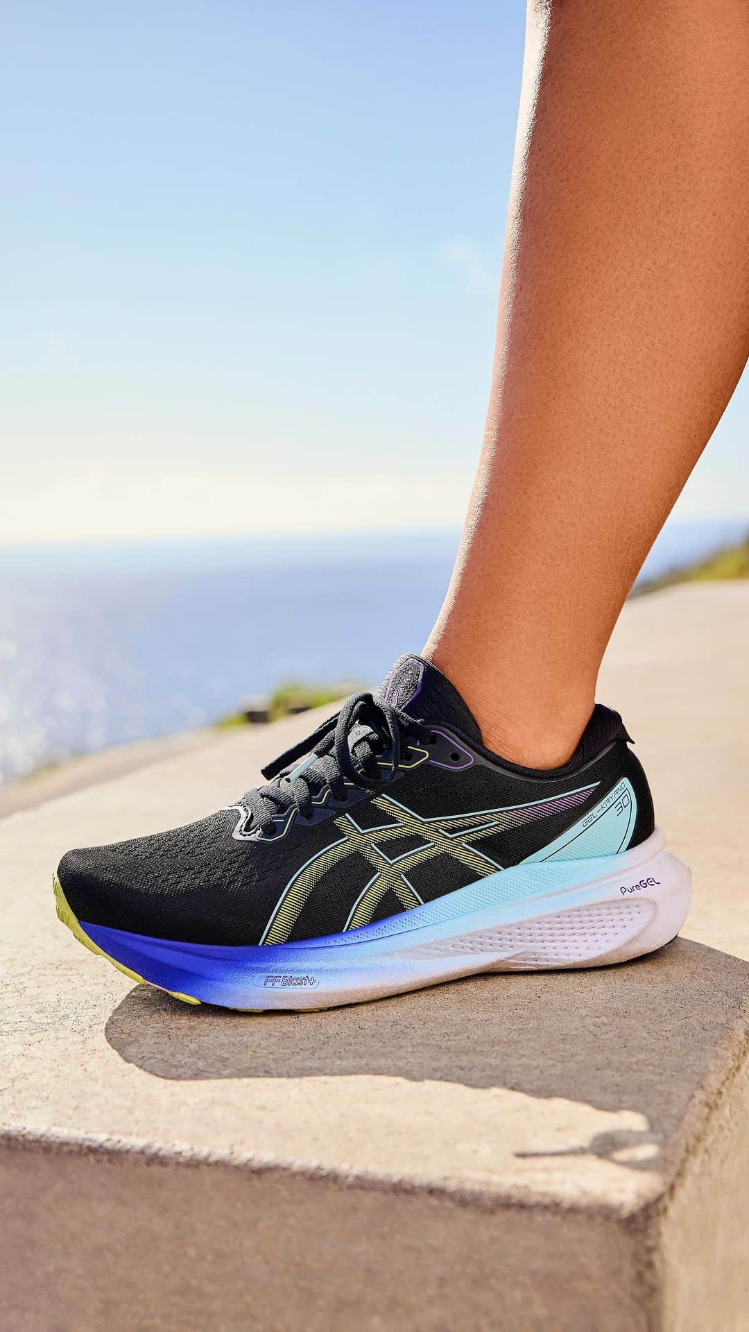 ASICS Americaのインスタグラム：「Stability never felt better. The new GEL-KAYANO™ 30 running shoe is finally here.   #SoundMindSoundBody #NothingFeelsBetter #GELKAYANO」