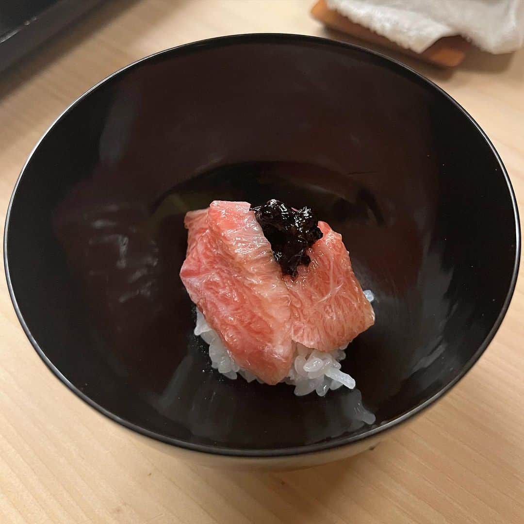 藤原ヒロシのインスタグラム：「片折の〆」