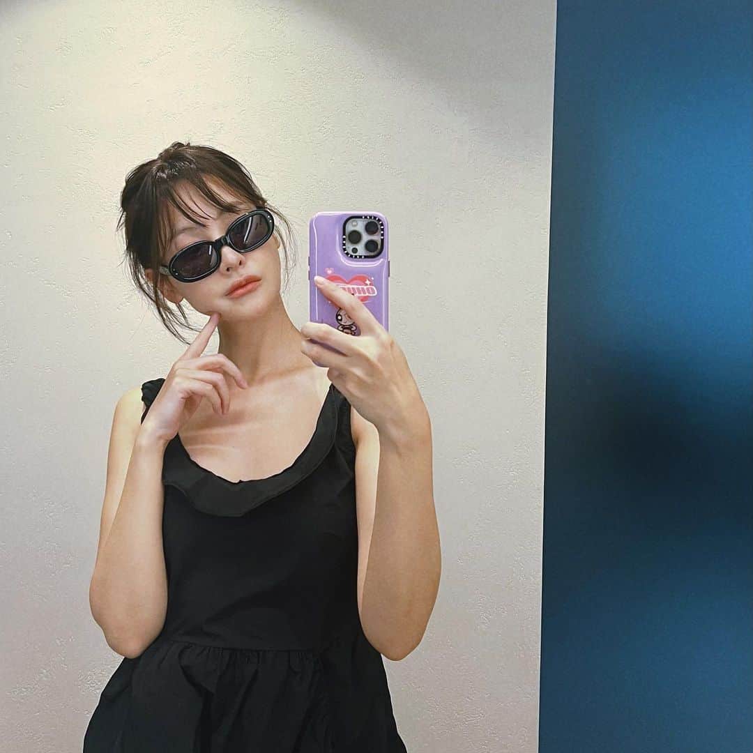 オ・ヨンソのインスタグラム：「😎😎😎」