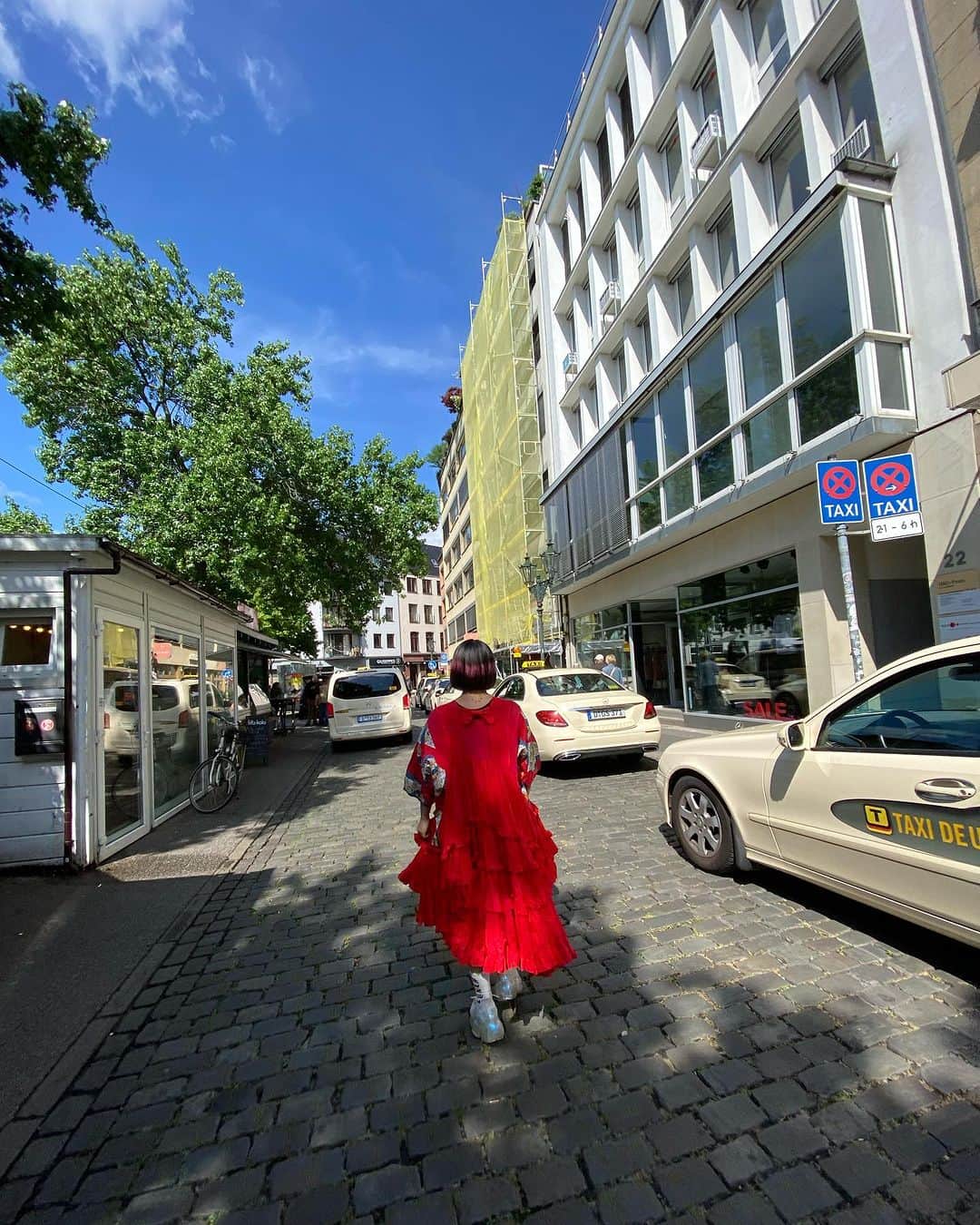 KARIN さんのインスタグラム写真 - (KARIN Instagram)「Guten Morgen🍎  まだまだ写真がたくさんあったので投稿します📸  #germany #düsseldorf #🇩🇪 #dokomi」7月1日 16時46分 - karin.tempurakidz