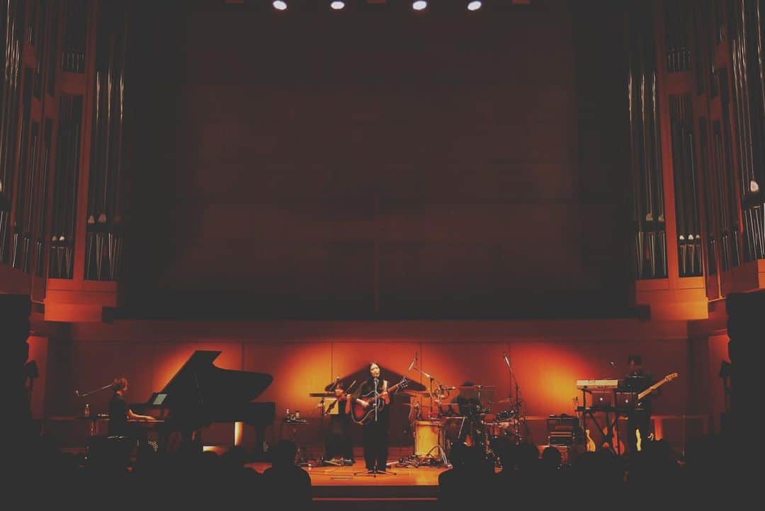 琴音さんのインスタグラム写真 - (琴音Instagram)「.  👉 @kotoneofficial 👈  ワンマンライブ 「琴音 Live 2023 -君に-」  2023.6.30.Fri. キリスト品川教会 グローリア・チャペル  お越しいただいた皆様、ありがとうございました！  今日は当日のライブ写真を1部公開‼️  Photo by 大川晋児 @shinjiokawainfo   7/6(木)は大阪公演 場所は、あいおいニッセイ同和損保 ザ・フェニックスホール  詳しくはプロフィール欄のリンクから、琴音オフィシャルHPをご確認ください👀  #琴音 #ワンマンライブ #君に #キリスト品川教会グローリアチャペル #ライブ写真 #公開」7月1日 22時19分 - kotoneofficial