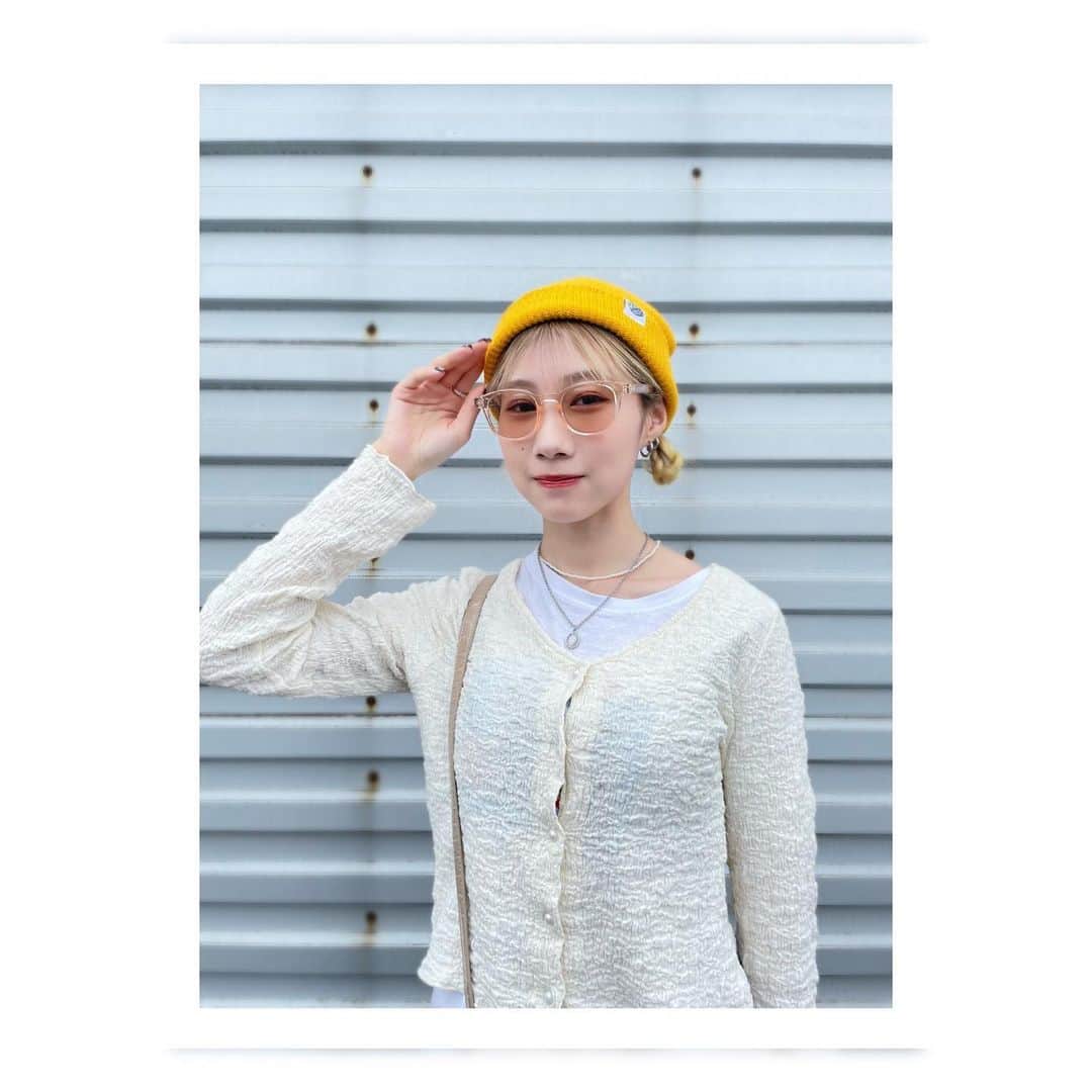 稲葉るりさんのインスタグラム写真 - (稲葉るりInstagram)「🕶バージョン！！！  #ゆかダック　#ヘアメイクアップアーティスト　#美容　#ファッション　#コーディネート」7月1日 20時00分 - make_up_yuka
