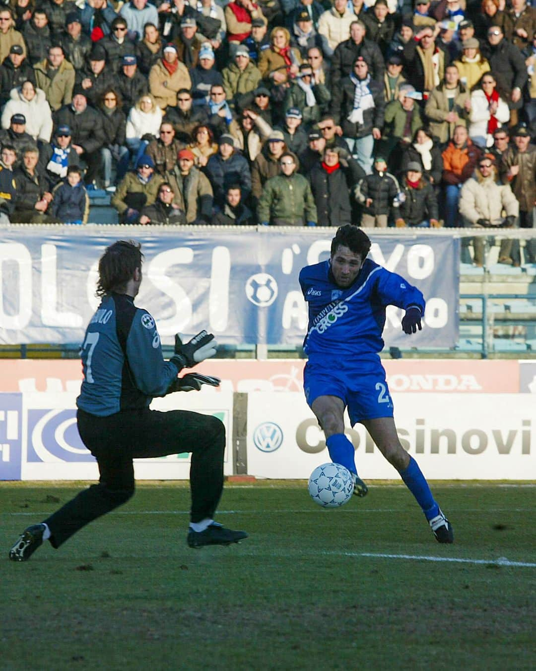 エンポリFCさんのインスタグラム写真 - (エンポリFCInstagram)「Otto stagioni da calciatore, 297 presenze con 30 gol, il percorso da allenatore iniziato con gli Esordienti e proseguito con il titolo regionale con i Giovanissimi e soprattutto con la conquista dello Scudetto Under 16 e di quello con la Primavera, fino alla storica partecipazione alla Youth League; grazie Antonio per quanto fatto per i nostri colori e un enorme in bocca al lupo per la tua nuova avventura 💙」7月1日 19時00分 - empoli_fc_official