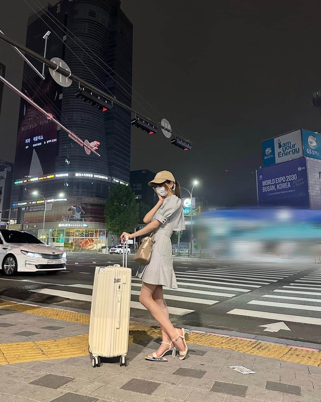 柊ききさんのインスタグラム写真 - (柊ききInstagram)「. りなちと韓国いってたよ՞o̴̶̷̤ ̫ o̴̶̷̤՞ほしかったものほぼ買えたり充実で満足で楽しかったˆo̴̶̷̤ ̀ ̫ ́o̴̶̷̤ ˆ 韓国好きすぎて月1で行きたい‪(っ ॑꒳ ॑c)♡住みたいぐらい⸜(*˙꒳˙*)⸝ #韓国 #ソウル #韓国旅行 #空港ファッション」7月1日 18時52分 - kiki_u___