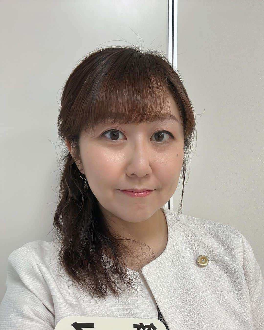 堀井亜生のインスタグラム：「今日はホンマでっか!?TVの収録でした！  久しぶりに評論家がたくさん出て賑やかなスタイルでした。  夏頃オンエア予定です。」