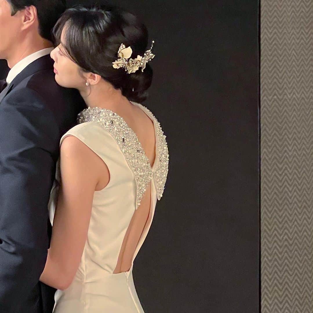 イ・チョンアさんのインスタグラム写真 - (イ・チョンアInstagram)「윤시현 👰🏻‍♀️  #Celebrity on Netflix」7月1日 19時25分 - leechungah