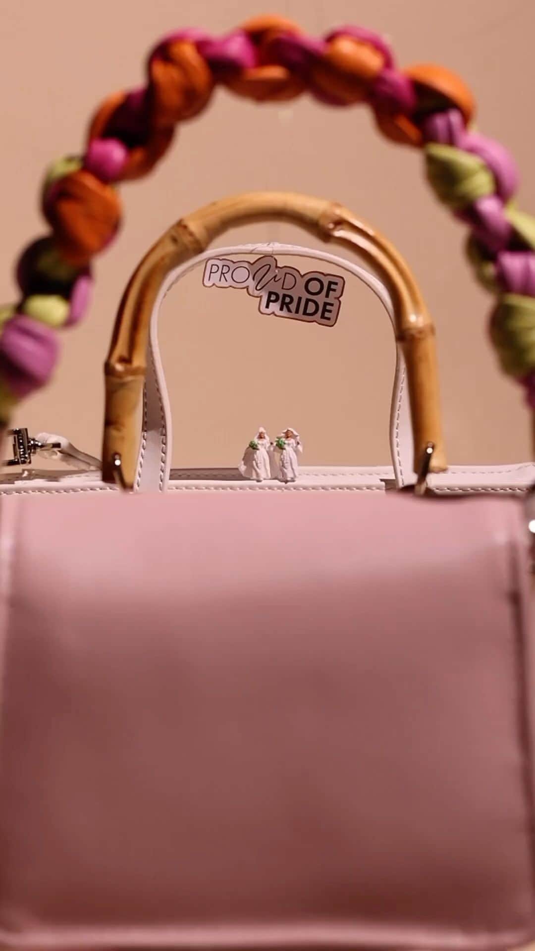 Ted Bakerのインスタグラム：「To celebrate London Pride today, we will be donating 5% of all in store and online sales in the UK to our charity partner @aktcharity  You can also make your own donation in any of our UK and North American stores throughout Pride month.   #TedBaker #Pride #ProudOfPride #LondonPride」