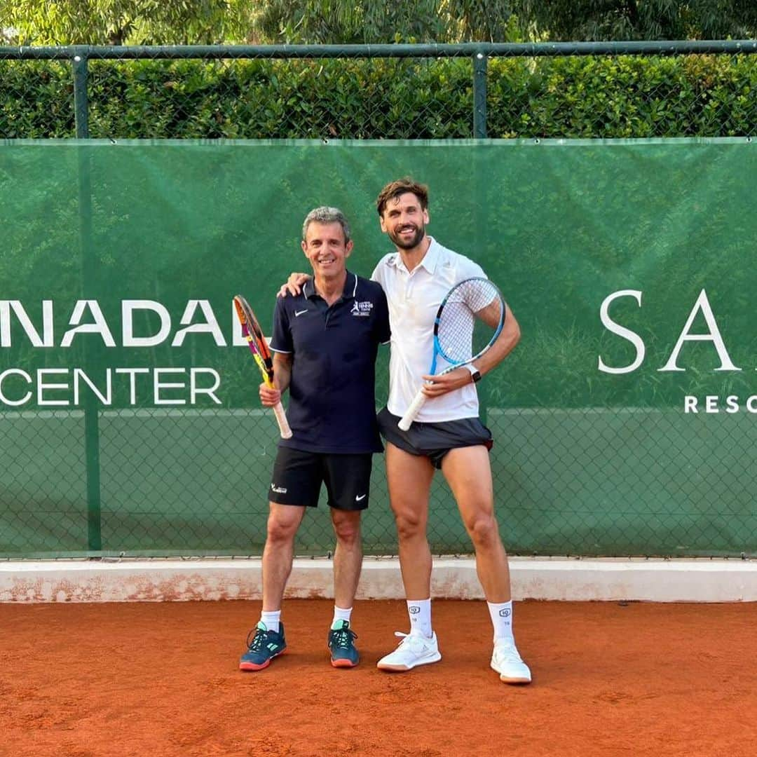 フェルナンド・ジョレンテさんのインスタグラム写真 - (フェルナンド・ジョレンテInstagram)「¡Hola @llorente_fer! ☺️ ¡Qué alegría recibirte en el @rafanadaltenniscentre 🇬🇷!  ¡Esperamos que estés disfrutando de la experiencia en @sani_resort_official! VAMOS‼️」7月1日 19時39分 - llorente_fer