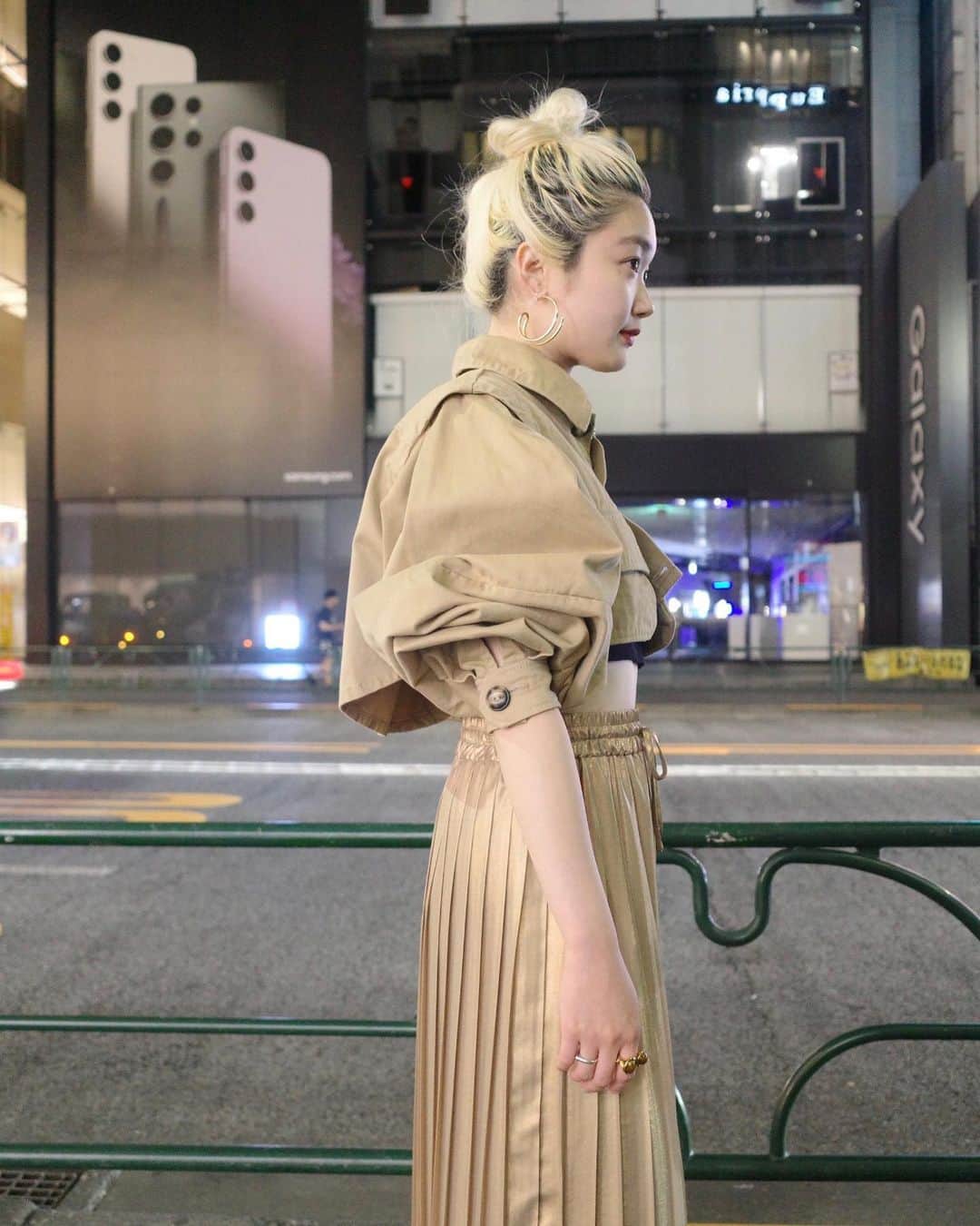 柳瀬未央さんのインスタグラム写真 - (柳瀬未央Instagram)「. 先日✨キラキラスカート✨✨✨ お洋服タグ付けしてます！  #0138n_fashion  #noisemaker#noisemakerjpn #leinwände #bothparis」7月1日 19時49分 - _0138n