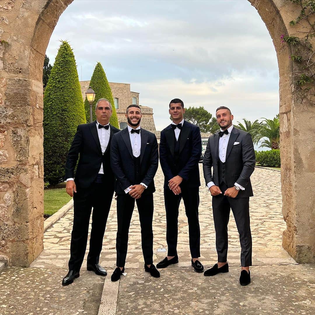アルバロ・モラタのインスタグラム：「Los chavales 🤗❤️」
