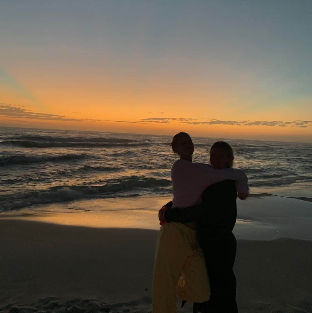 アビー・チャンピオンさんのインスタグラム写真 - (アビー・チャンピオンInstagram)「Happy birthday to my best friend @baskinchamp 🤍you’re one of a kind, I love you!」7月2日 5時58分 - abbychampion