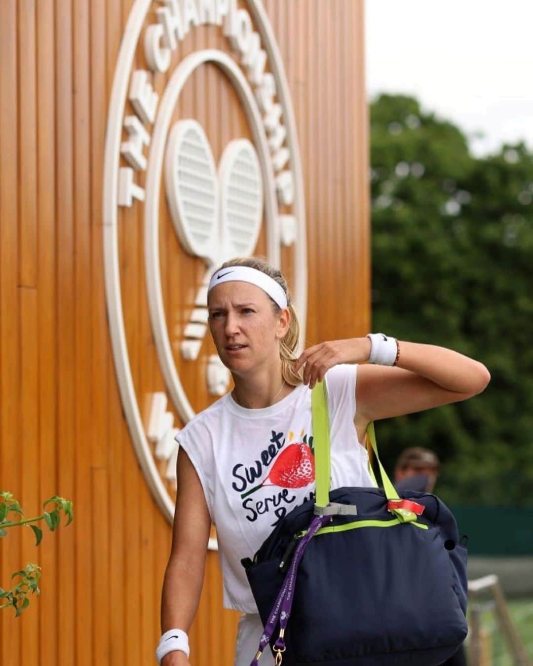ビクトリア・アザレンカのインスタグラム：「Strawberries and cream  🍓 🎾」