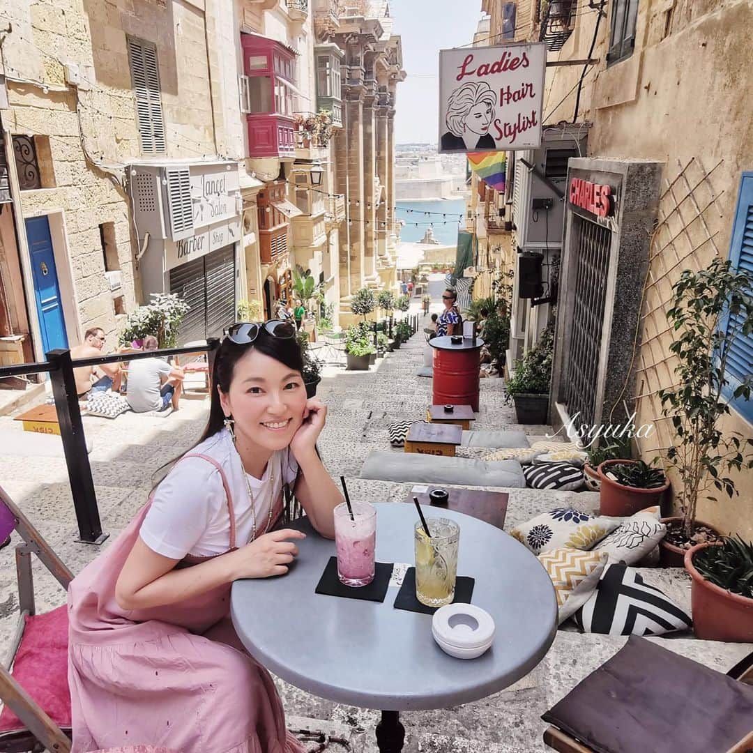 Yuka Kaedeのインスタグラム：「. . マルタ共和国 . . . #_asyuka_ #beautifuldestinations #beautifulworld #maltaphotography #malta #cafetime #tv_lifestyle #travelphotography #trveling #travellife #worldtraveler #maltaisland」