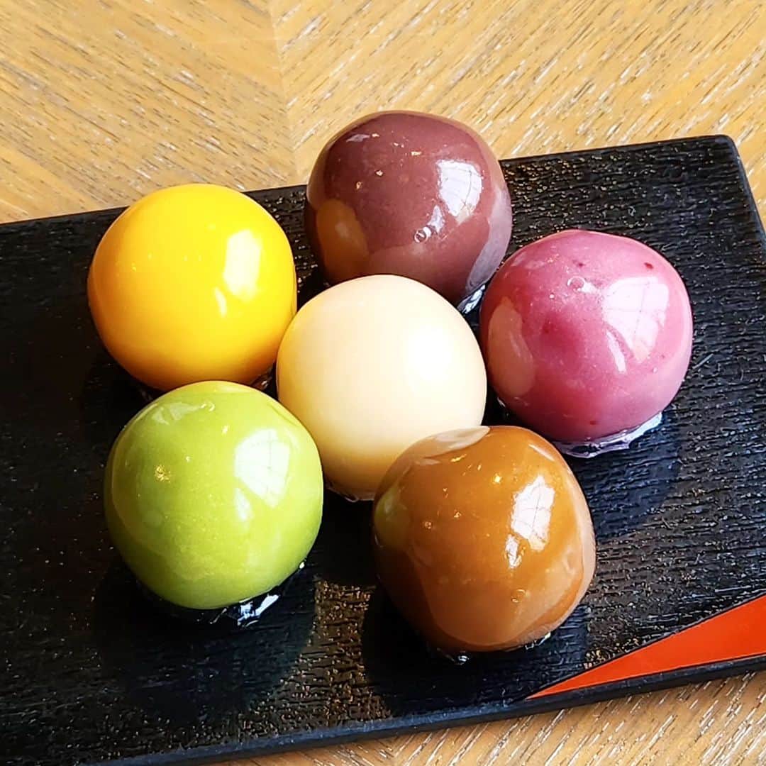 ミスター黒猫（黒猫仙人）のグルメインスタ