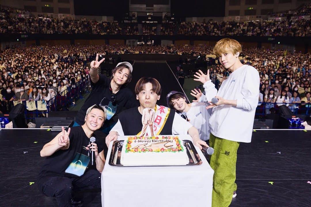 大野雄大さんのインスタグラム写真 - (大野雄大Instagram)「名古屋1日目 応援して下さった皆さん、 ありがとうこざいました😊✨  さいっこうに楽しかったし幸せな時間でした😭🔥🔥🔥  明日も限界まで楽しませていただきます！！！」7月1日 22時41分 - da_ice_udai