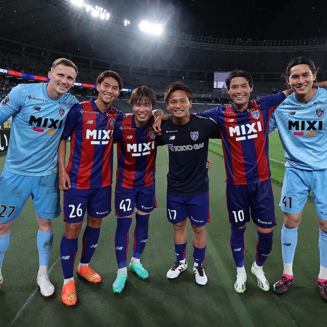 FC東京オフィシャルグッズさんのインスタグラム写真 - (FC東京オフィシャルグッズInstagram)「🔵🔴 𝙁𝙐𝙇𝙇 𝙏𝙄𝙈𝙀 #ROYALRIVIERADay  2023明治安田生命J1リーグ第19節 #FC東京 1-0 #柏レイソル  集中力高く戦い、ホームで完封で2連勝!!!!!!!!!!✊✊🔵🔴  #東京おおおおおおおおおおおおおおおおおおおおおおおおおおおおおおおおおおおおおおおおおお🔥🔵🔴  @fctokyoofficial  #TokyoKashiwa #FC東京 #fctokyo #tokyo」7月1日 22時57分 - fctokyoofficial