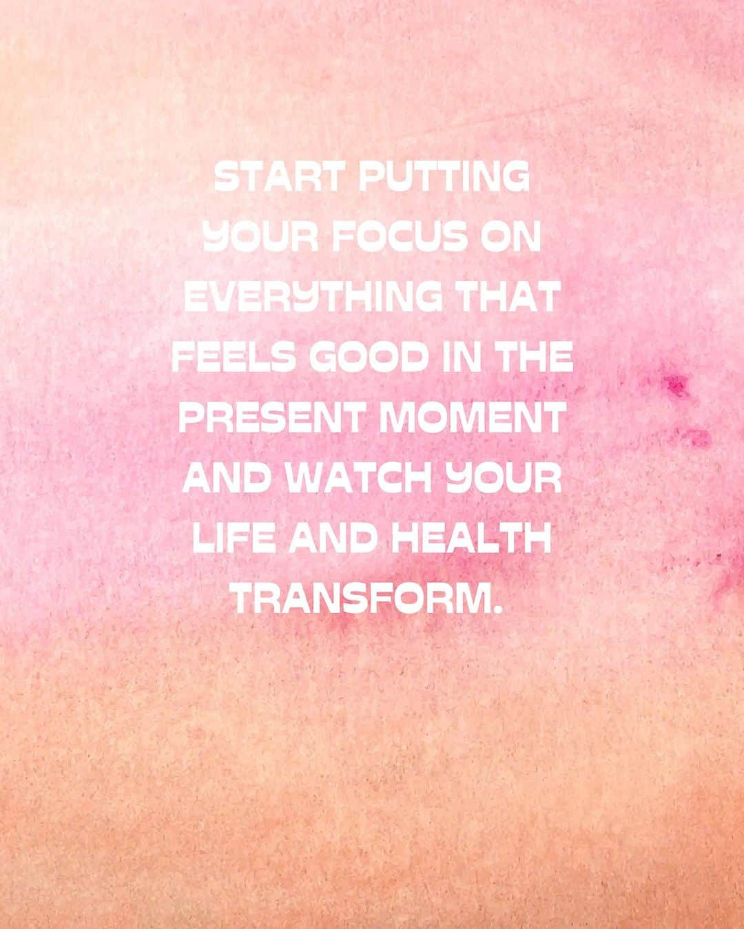 サンドラ・ガルのインスタグラム：「Weekend tip 🩷 Glad I was reminded of this a while back as it changed everything for me…our brains are often wired to perceive the negative and dangerous, but we can re-train it to look for signs of safety, feel-good sensations and moments of beauty. It is up to us to create the reality we live in….  Share if you think this could help someone ☺️」