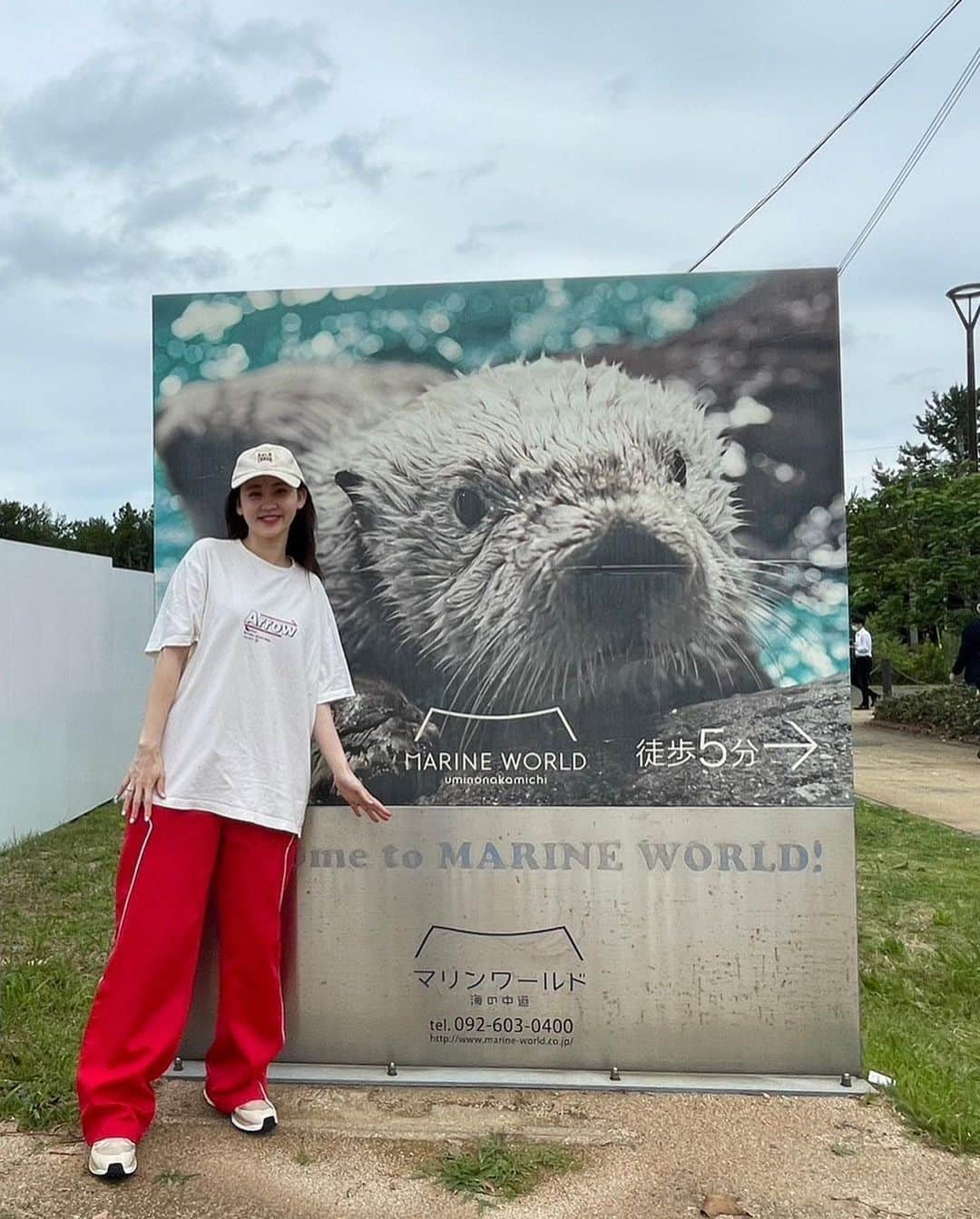 中西結梨花さんのインスタグラム写真 - (中西結梨花Instagram)「絶滅危惧種のラッコ🦦🎀✨ (今は日本に3頭のみ)  やっと会えた...🩷🥹  マリンワールドのリロちゃん🦦✨  ほんと可愛かった、30分くらい見てた  #マリンワールド #ラッコ」7月1日 23時07分 - nakanishi__yurika