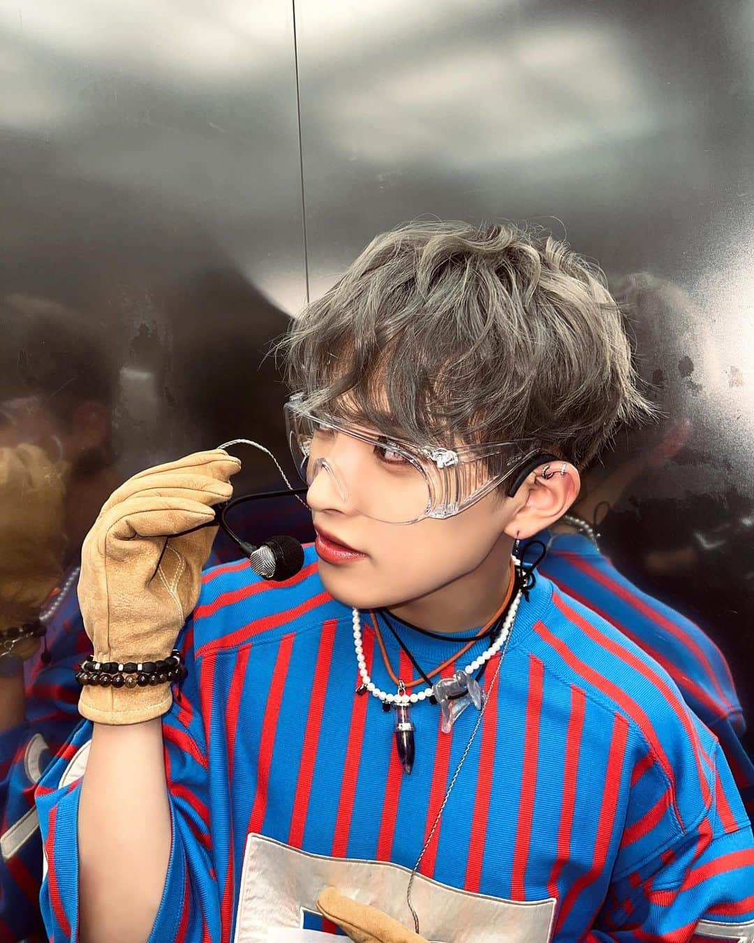 ATEEZさんのインスタグラム写真 - (ATEEZInstagram)「[#Hong_stagram] 💥💥💥 Thank you Balmain for the support during this album promotions!  @Balmain @olivier_rousteing  #ATEEZ #에이티즈 #HONGJOONG #홍중」7月1日 23時10分 - ateez_official_